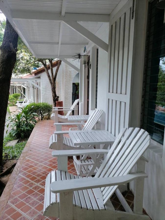 Baanmontra Beach Resort - Bankrut Ban Krut (Prachuap Khiri Khan) Exterior foto