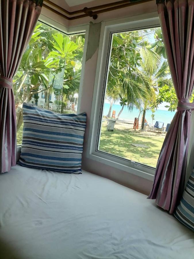 Baanmontra Beach Resort - Bankrut Ban Krut (Prachuap Khiri Khan) Exterior foto