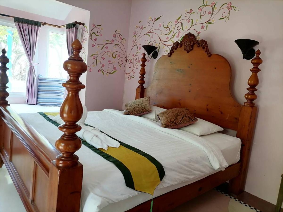 Baanmontra Beach Resort - Bankrut Ban Krut (Prachuap Khiri Khan) Exterior foto