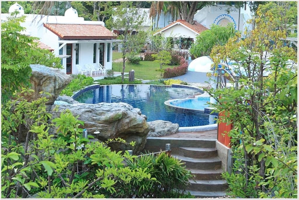 Baanmontra Beach Resort - Bankrut Ban Krut (Prachuap Khiri Khan) Exterior foto