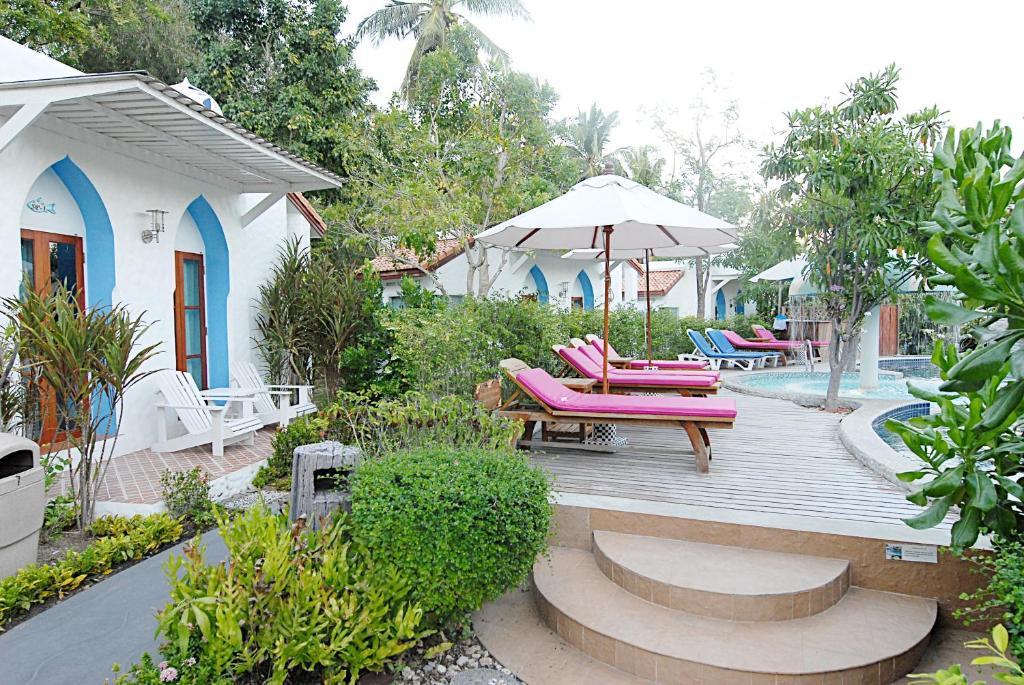 Baanmontra Beach Resort - Bankrut Ban Krut (Prachuap Khiri Khan) Exterior foto
